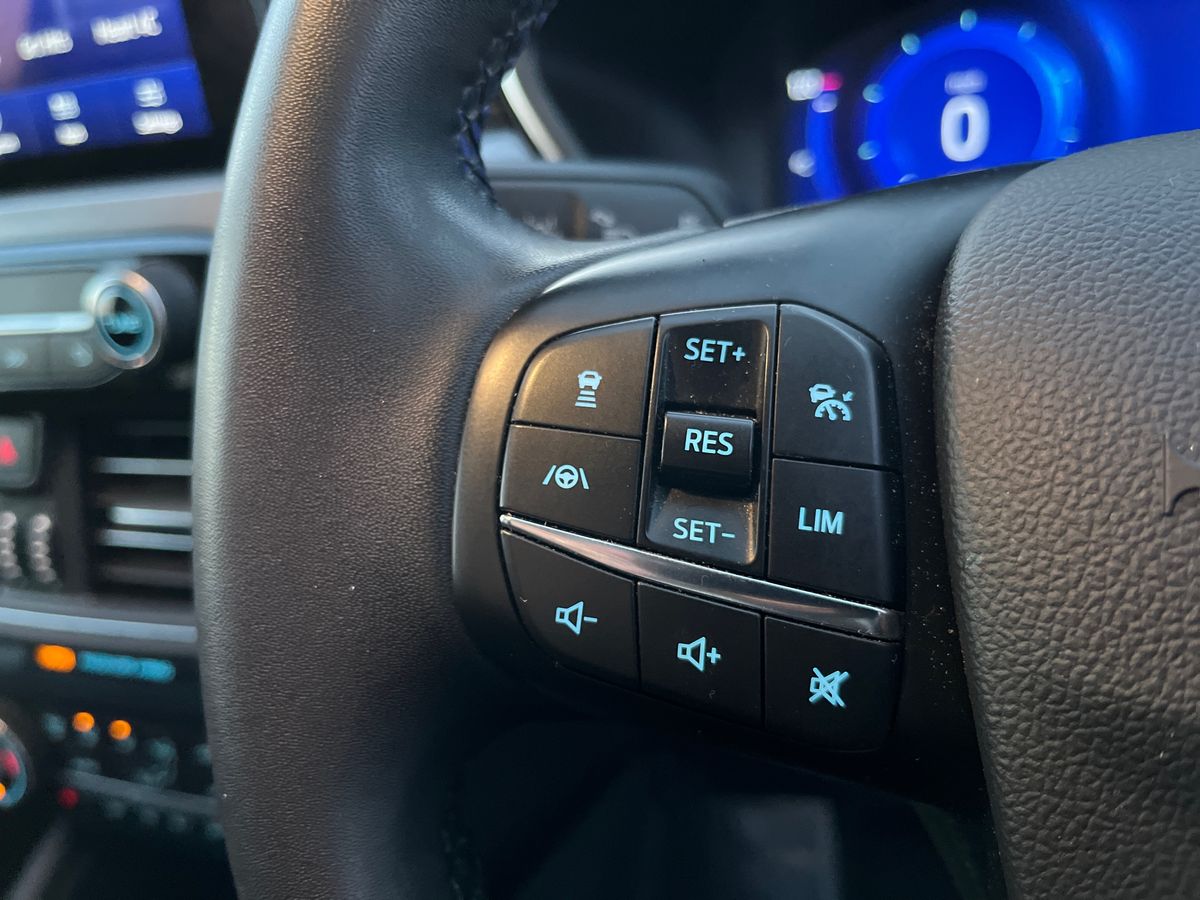 Used Ford Kuga 2022 for sale - 76919324: Photo 16