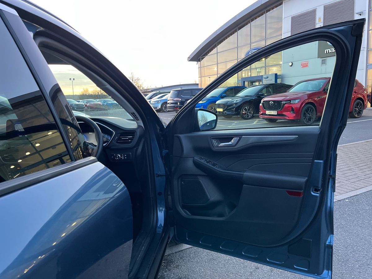 Used Ford Kuga 2022 for sale - 76919324: Photo 58