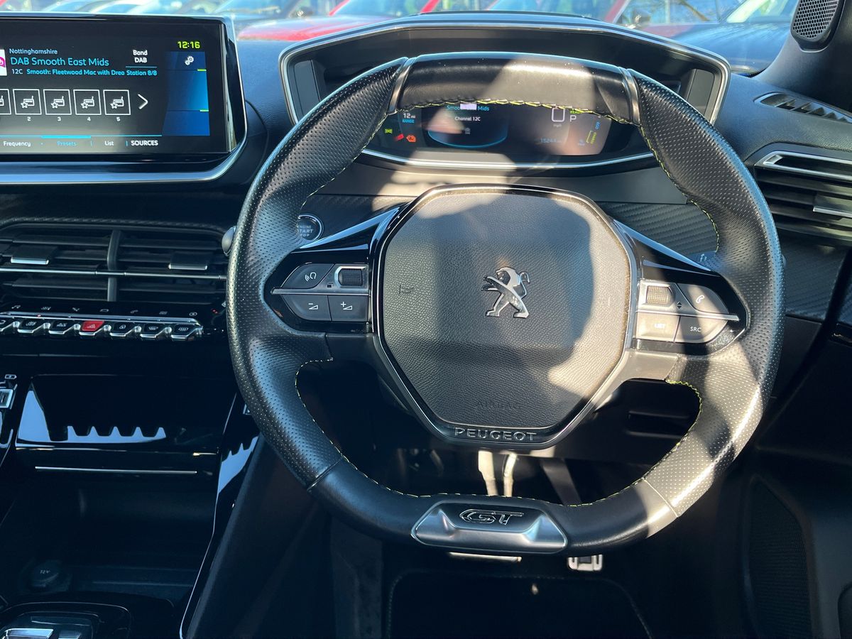 Used Peugeot 2008 2022 for sale - 76792537: Photo 15