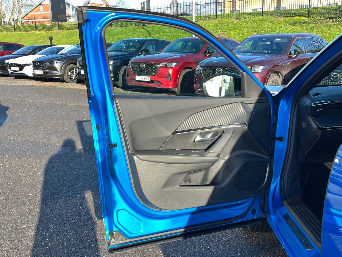 Used Peugeot 2008 2022 for sale - 76792537: Photo 32