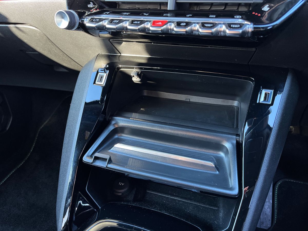 Used Peugeot 2008 2022 for sale - 76792537: Photo 42