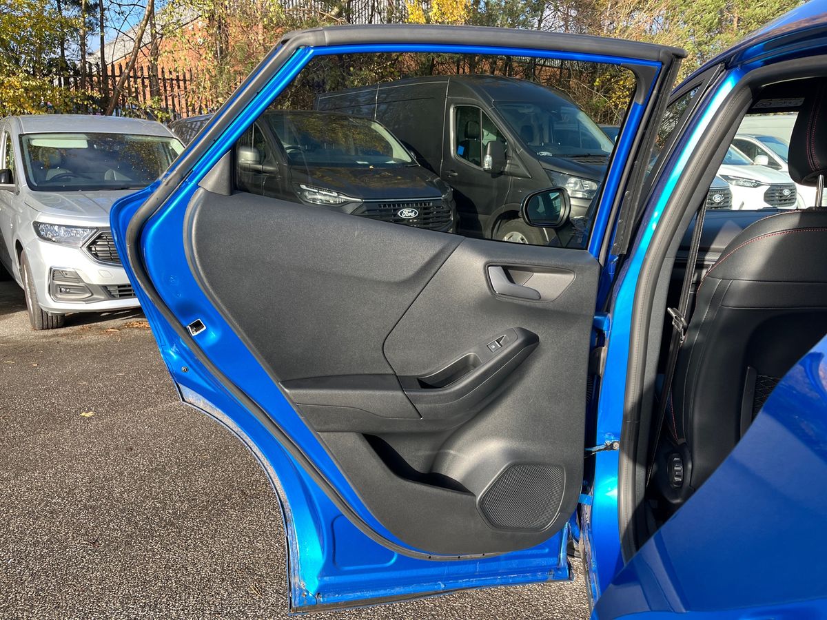 Used Ford Puma 2023 for sale - 76748609: Photo 32