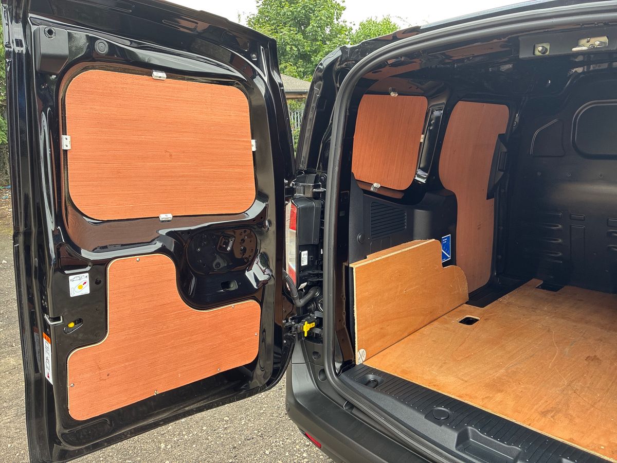 Used Ford Transit Courier 2024 for sale - 77417695: Photo 24