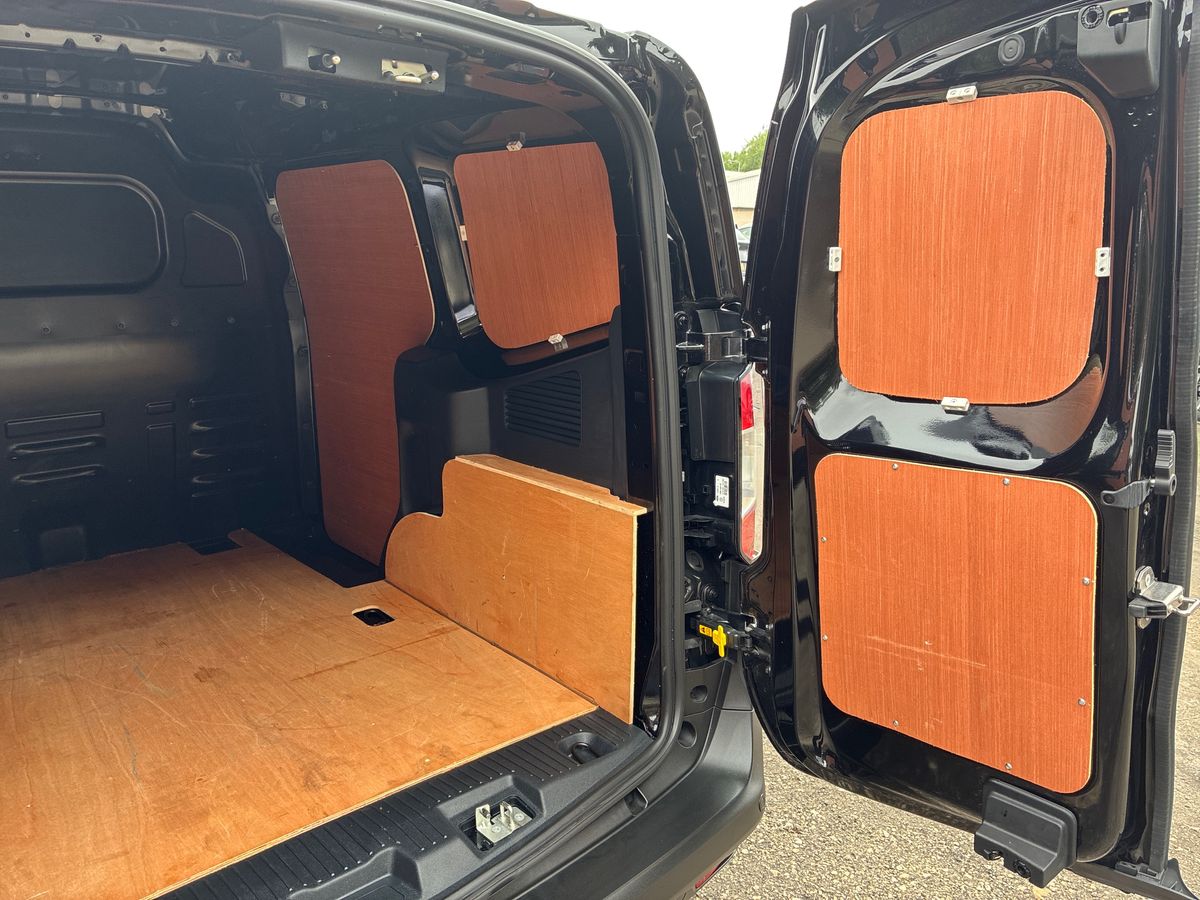 Used Ford Transit Courier 2024 for sale - 77417695: Photo 25