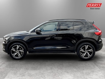 Used Volvo XC40 2020 for sale - 79082587: Photo