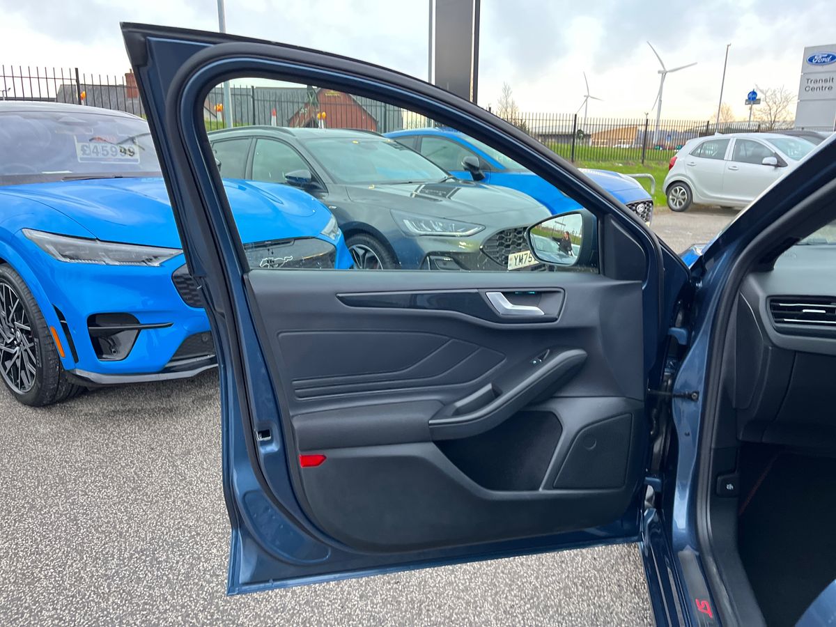 Used Ford Focus 2025 for sale - 77125343: Photo 34