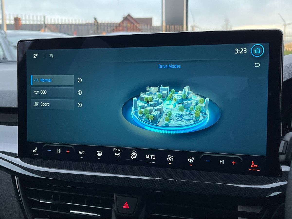 Used Ford Focus 2025 for sale - 77125343: Photo 37