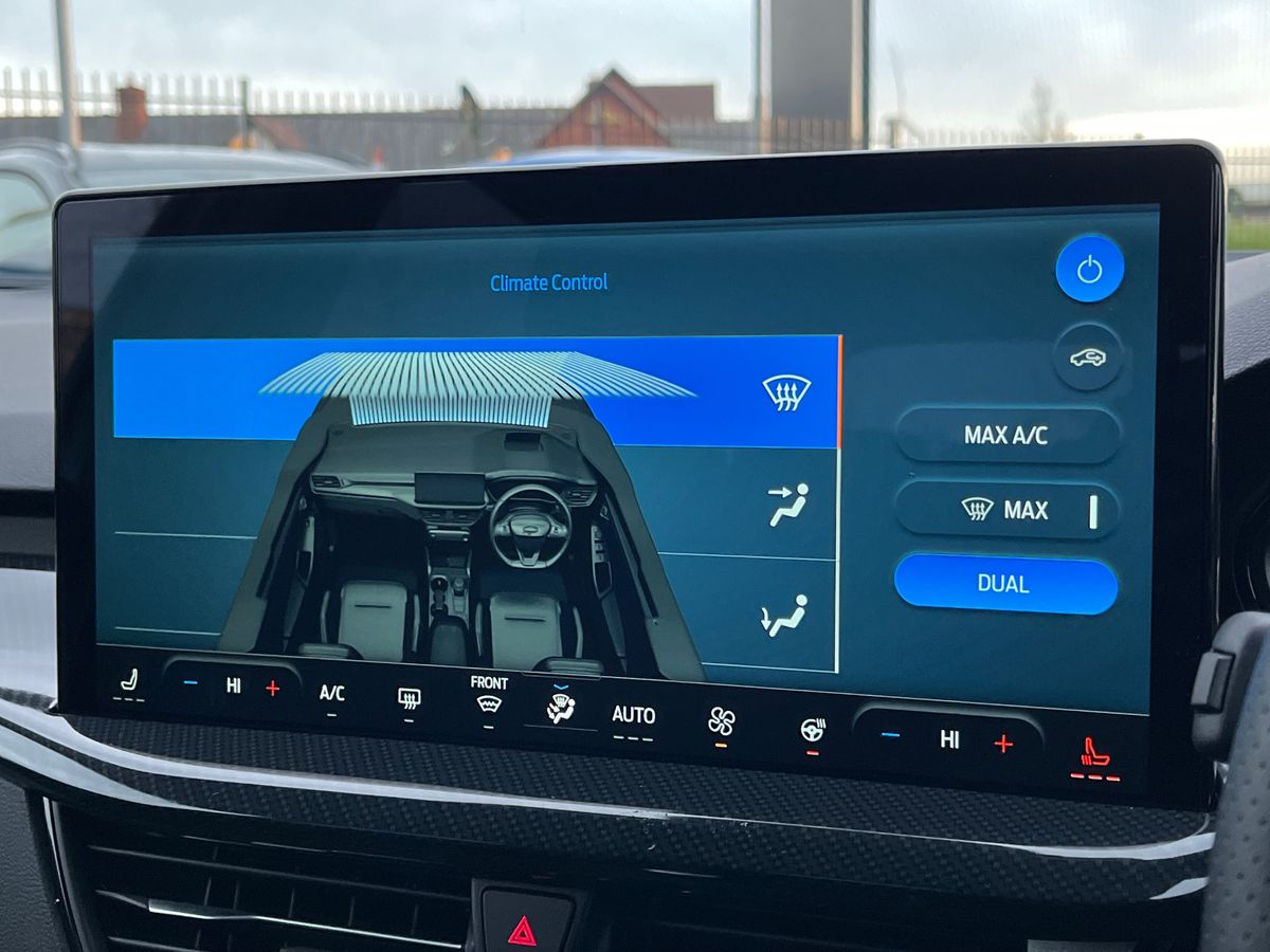 Used Ford Focus 2025 for sale - 77125343: Photo 40