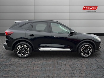 Used Ford Kuga 2025 for sale - 77148768: Photo