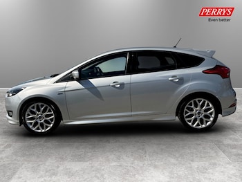 Used Ford Focus 2018 for sale - 78305302: Photo