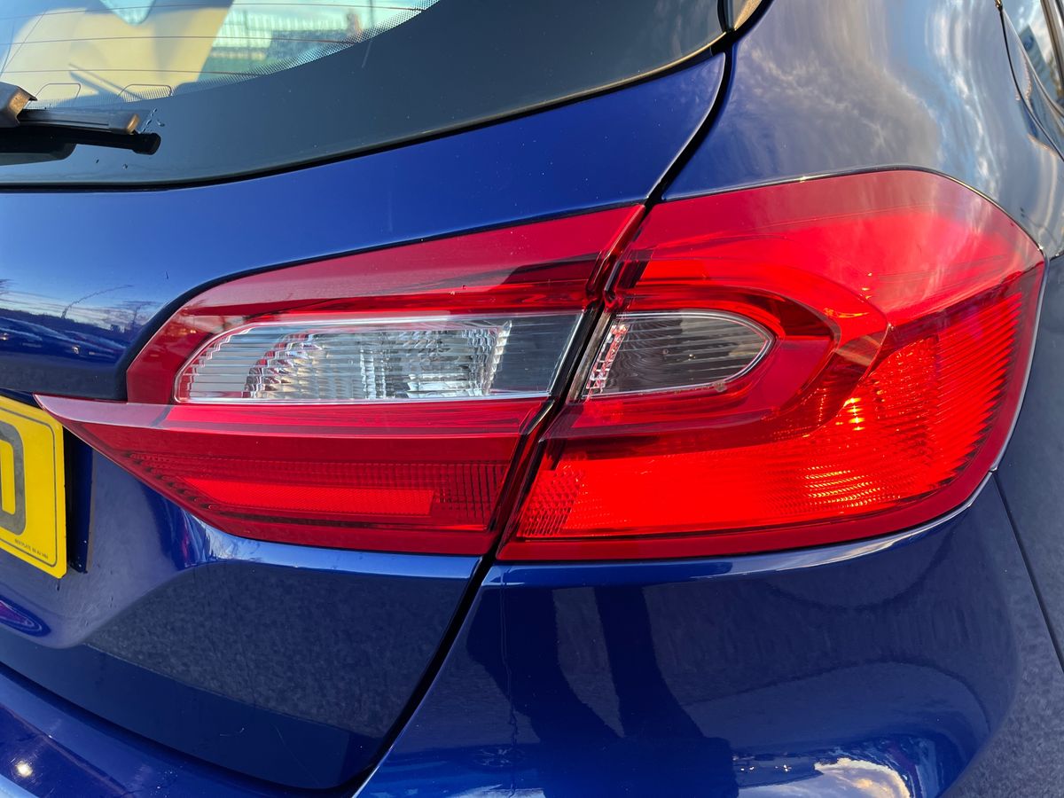 Used Ford Fiesta 2018 for sale - 76392023: Photo 21