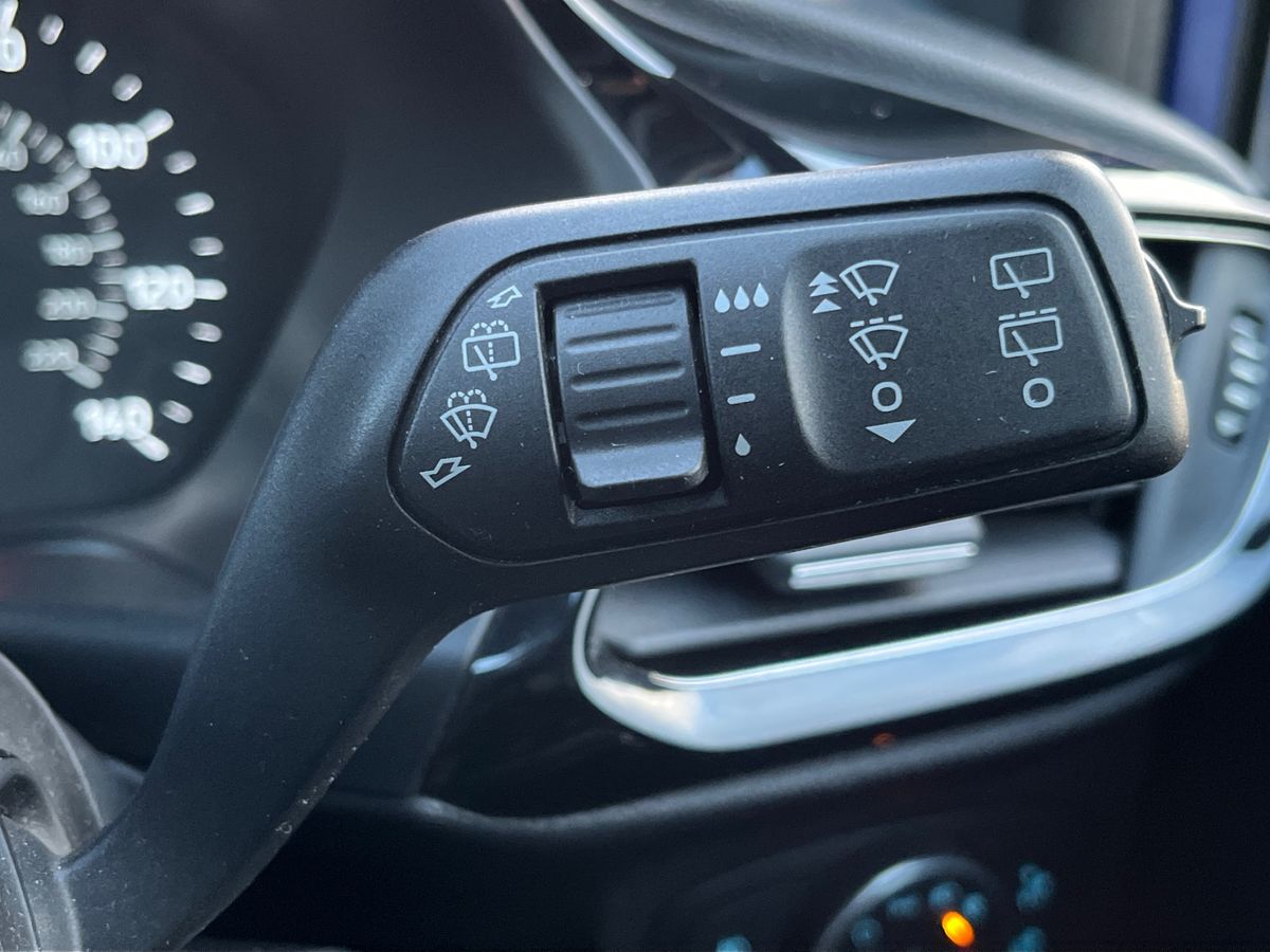 Used Ford Fiesta 2018 for sale - 76392023: Photo 38