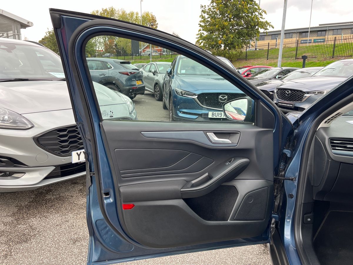 Used Ford Focus 2024 for sale - 76142194: Photo 37