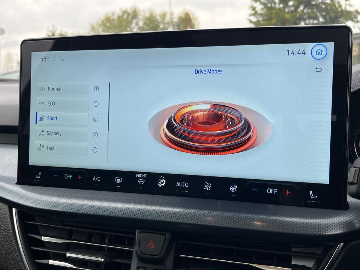 Used Ford Focus 2024 for sale - 76142194: Photo 43