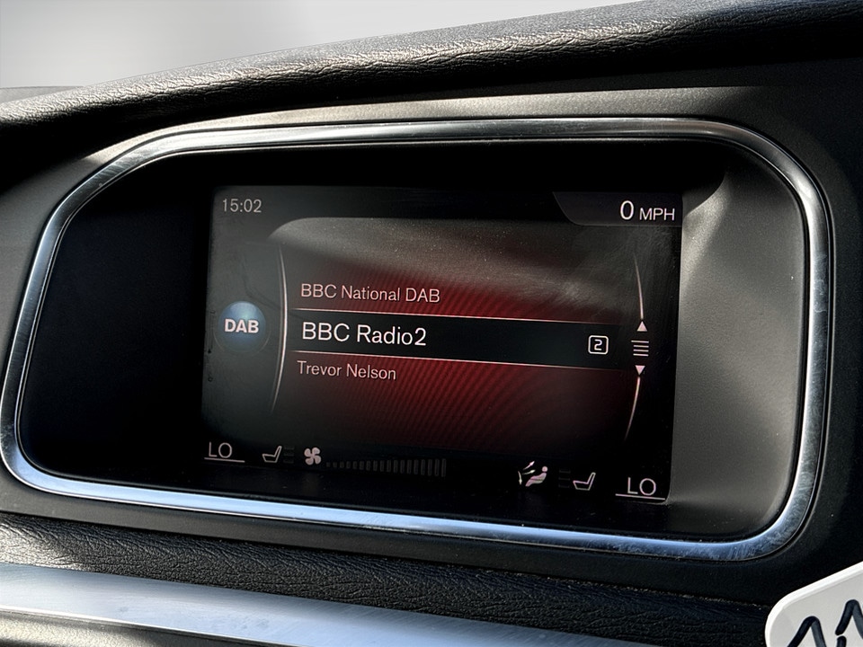 Used Volvo V40 2018 for sale - 78043389: Photo 18