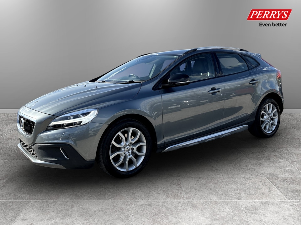 Used Volvo V40 2018 for sale - 78043389: Photo 3