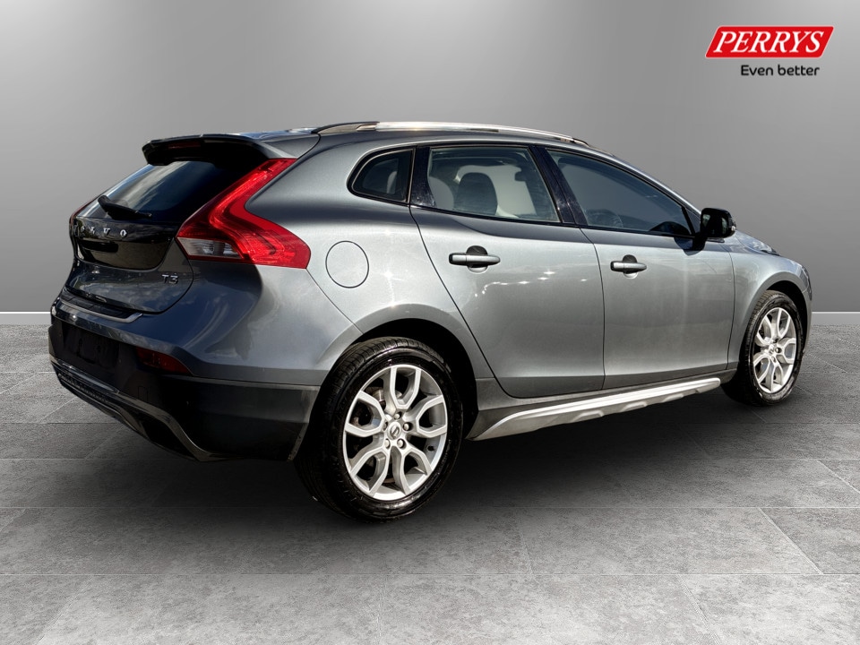 Used Volvo V40 2018 for sale - 78043389: Photo 7