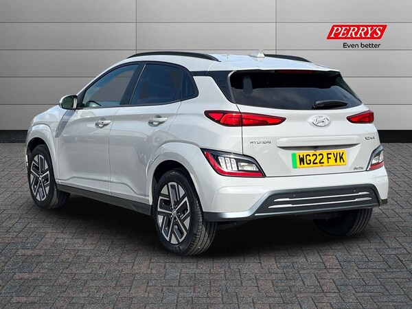Used Hyundai KONA 2022 for sale - 75996035: Photo 2