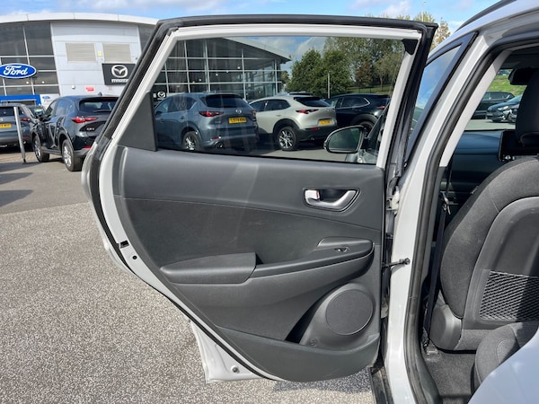 Used Hyundai KONA 2022 for sale - 75996035: Photo 36