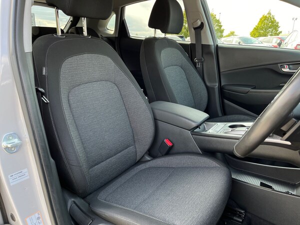 Used Hyundai KONA 2022 for sale - 75996035: Photo 54