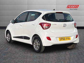 Used Hyundai i10 2016 for sale - 76491210: Photo