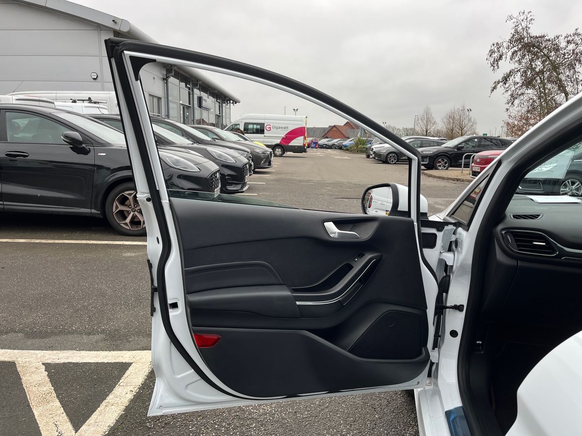 Used Ford Fiesta 2023 for sale - 77033744: Photo 33