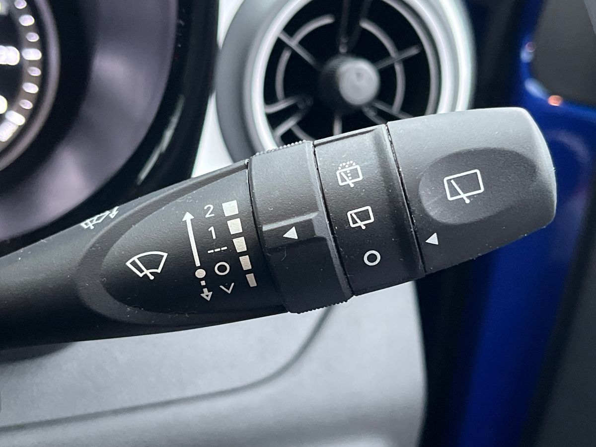 Used Hyundai i10 2022 for sale - 77033724: Photo 39