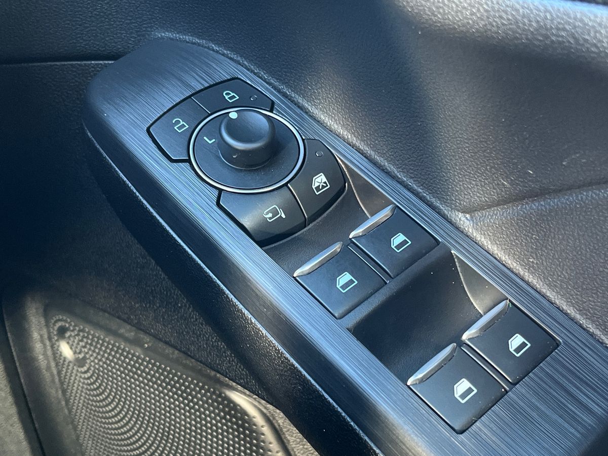 Used Ford Kuga 2025 for sale - 76341170: Photo 19