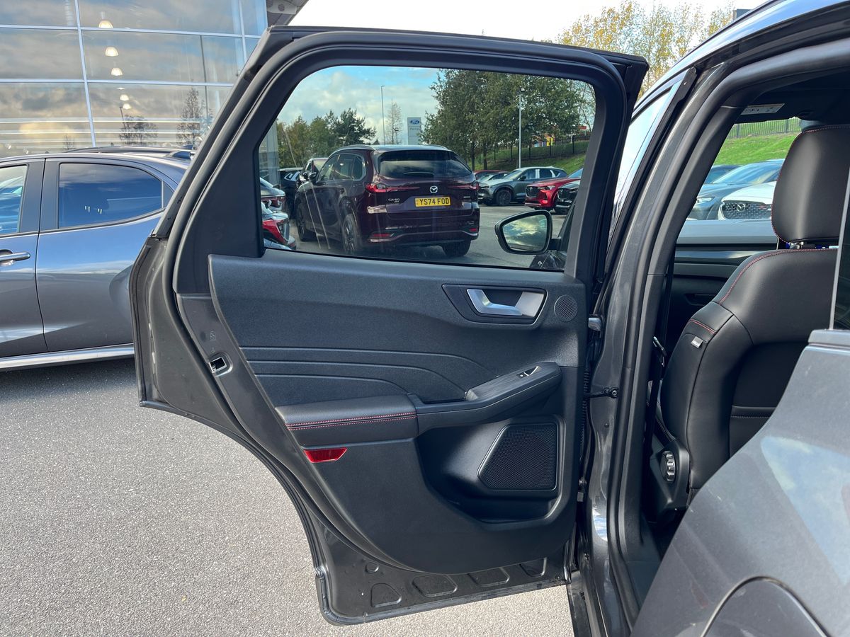 Used Ford Kuga 2025 for sale - 76341170: Photo 35