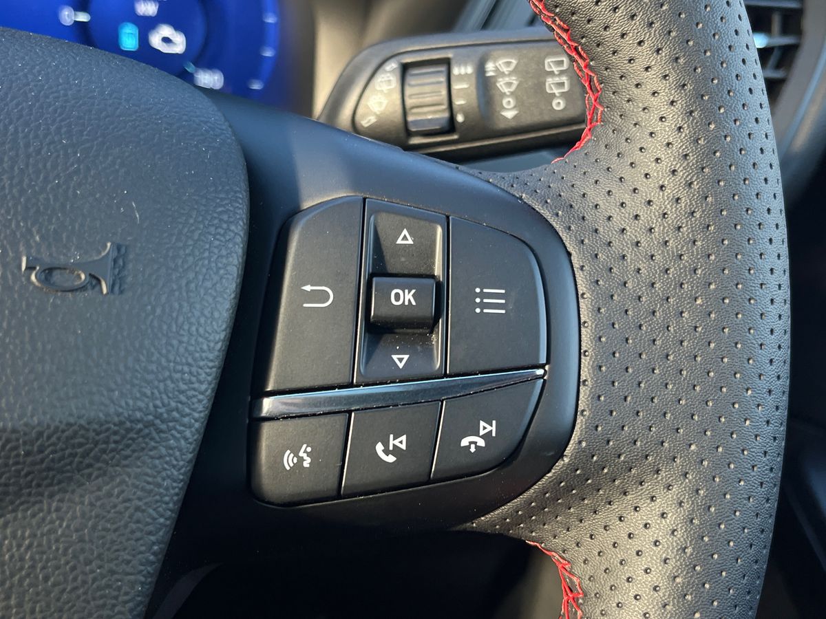 Used Ford Kuga 2025 for sale - 76341170: Photo 48