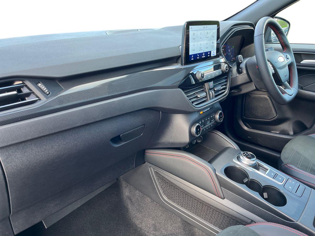 Used Ford Kuga 2025 for sale - 76341170: Photo 7
