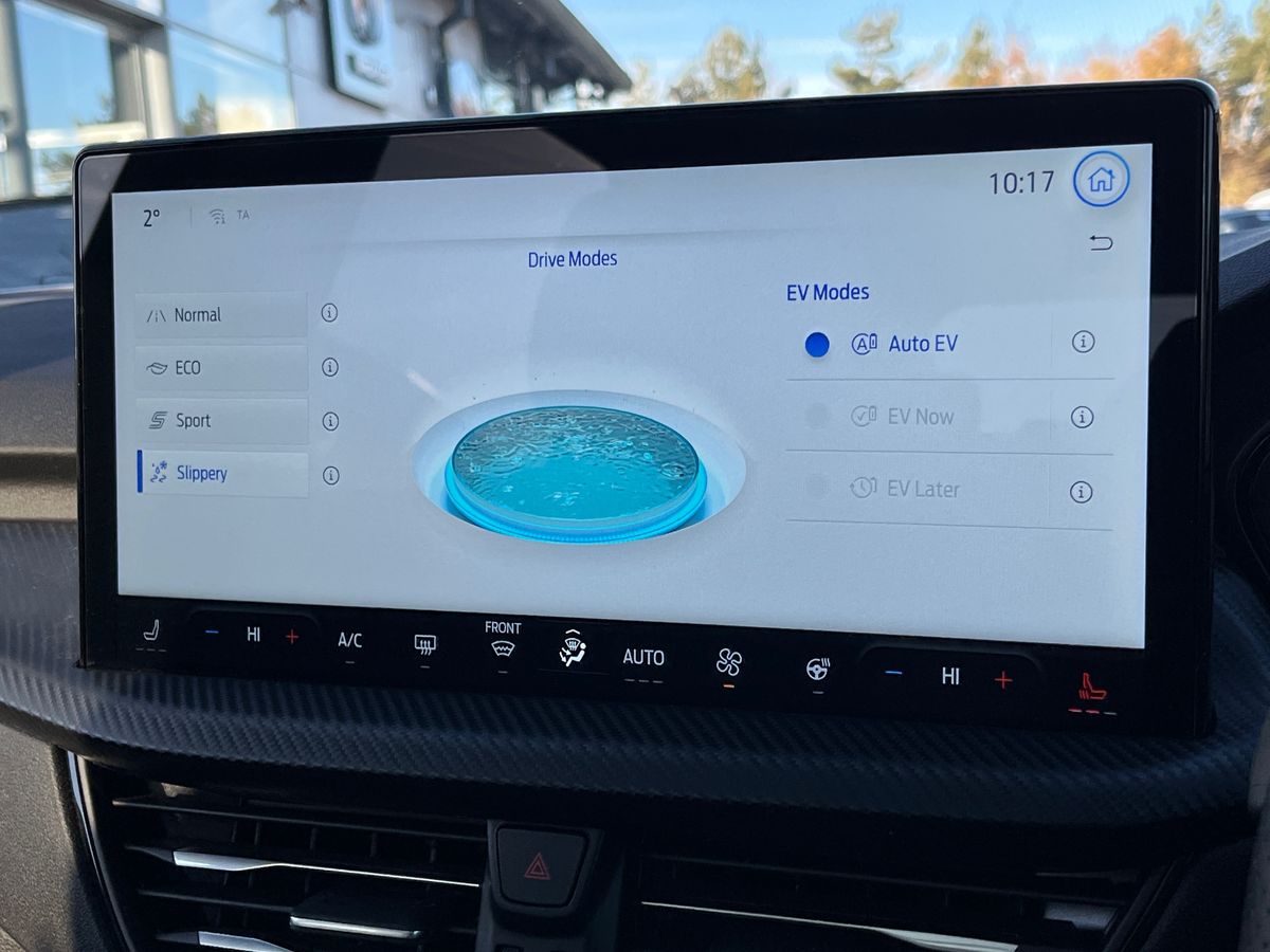 Used Ford Kuga 2024 for sale - 76663186: Photo 47