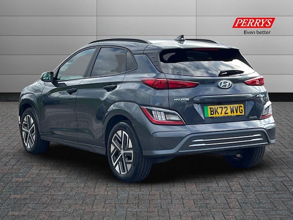 Used Hyundai KONA 2022 for sale - 76016539: Photo 2