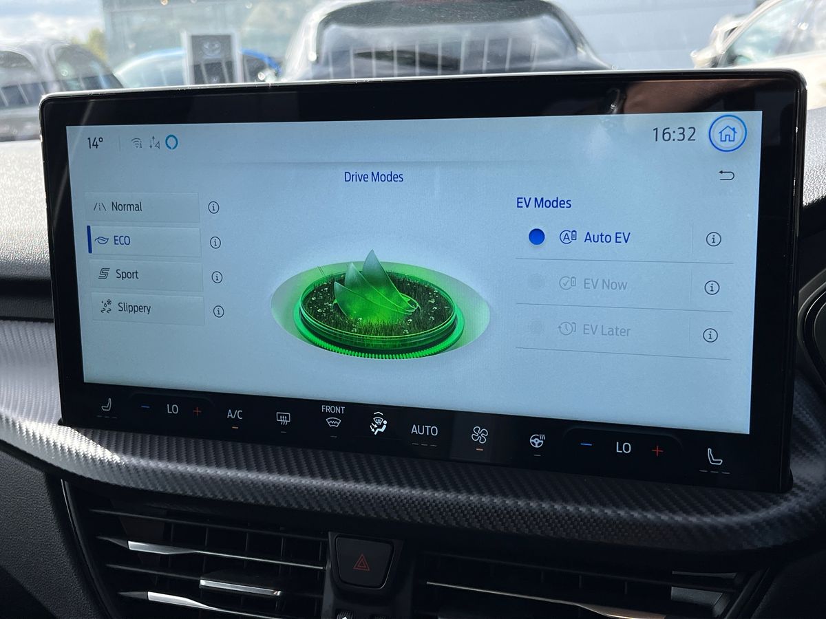 Used Ford Kuga 2025 for sale - 77125349: Photo 45