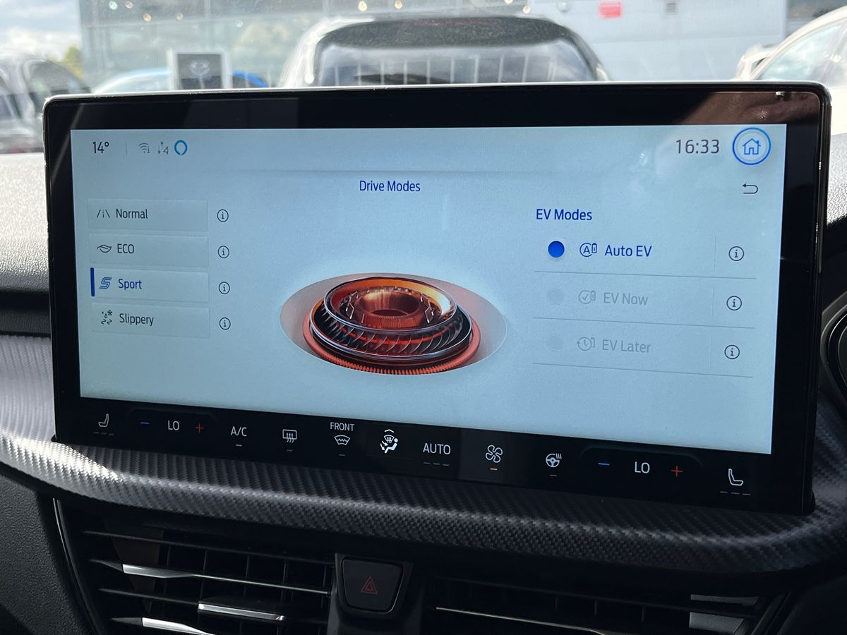 Used Ford Kuga 2025 for sale - 77125349: Photo 46