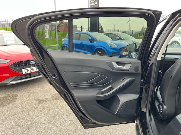 Used Ford Focus 2025 for sale - 76310956: Photo 35