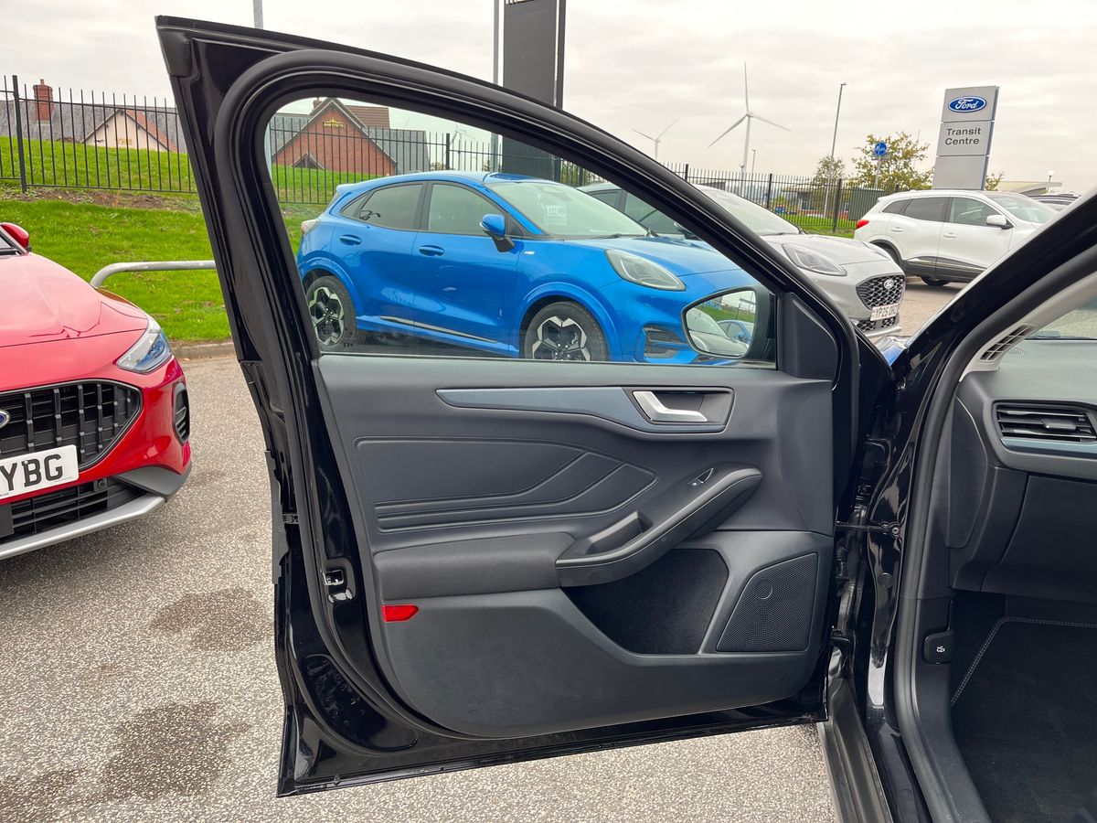 Used Ford Focus 2025 for sale - 76310956: Photo 36