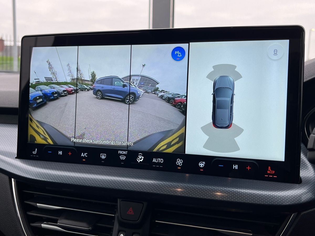 Used Ford Focus 2025 for sale - 76310956: Photo 41