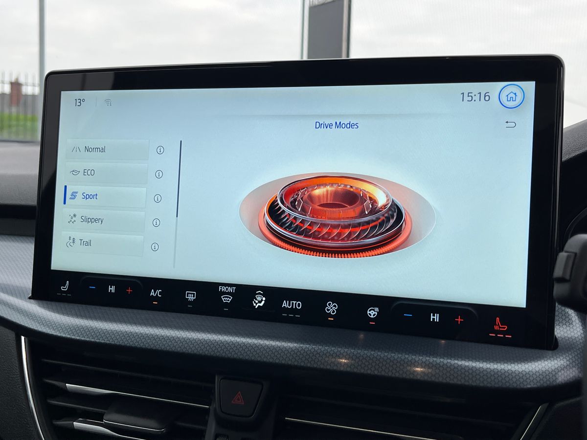 Used Ford Focus 2025 for sale - 76310956: Photo 45