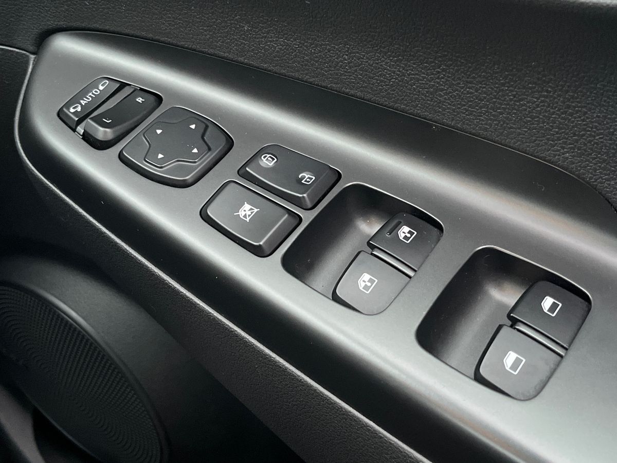 Used Hyundai KONA 2023 for sale - 77033815: Photo 18