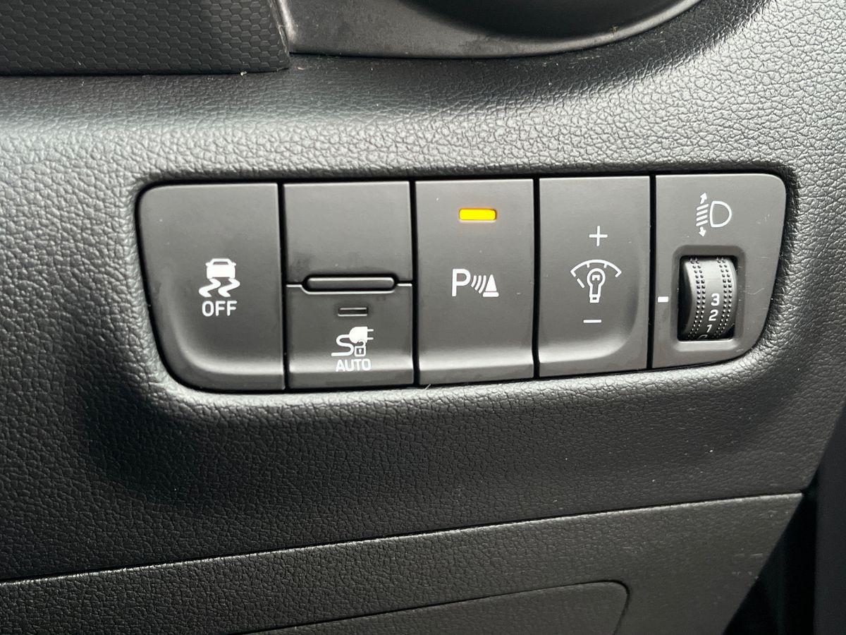 Used Hyundai KONA 2023 for sale - 77033815: Photo 48