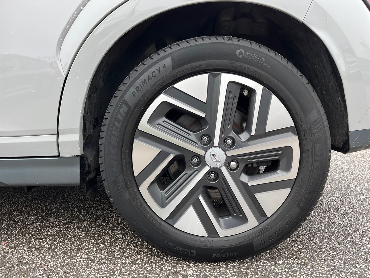 Used Hyundai KONA 2023 for sale - 77033815: Photo 7