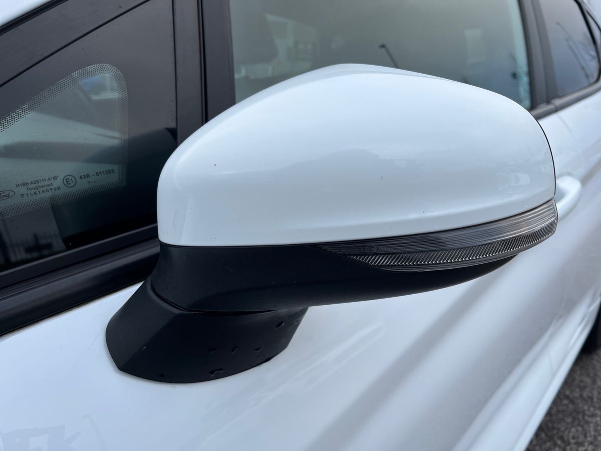 Used Ford Fiesta 2018 for sale - 77283326: Photo 28