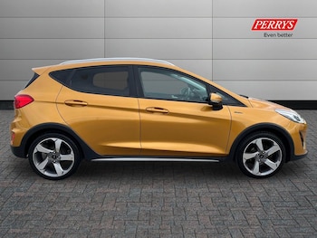 Used Ford Fiesta 2019 for sale - 76206837: Photo 3