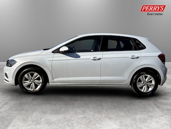 Used Volkswagen Polo 2018 for sale - 77896532: Photo