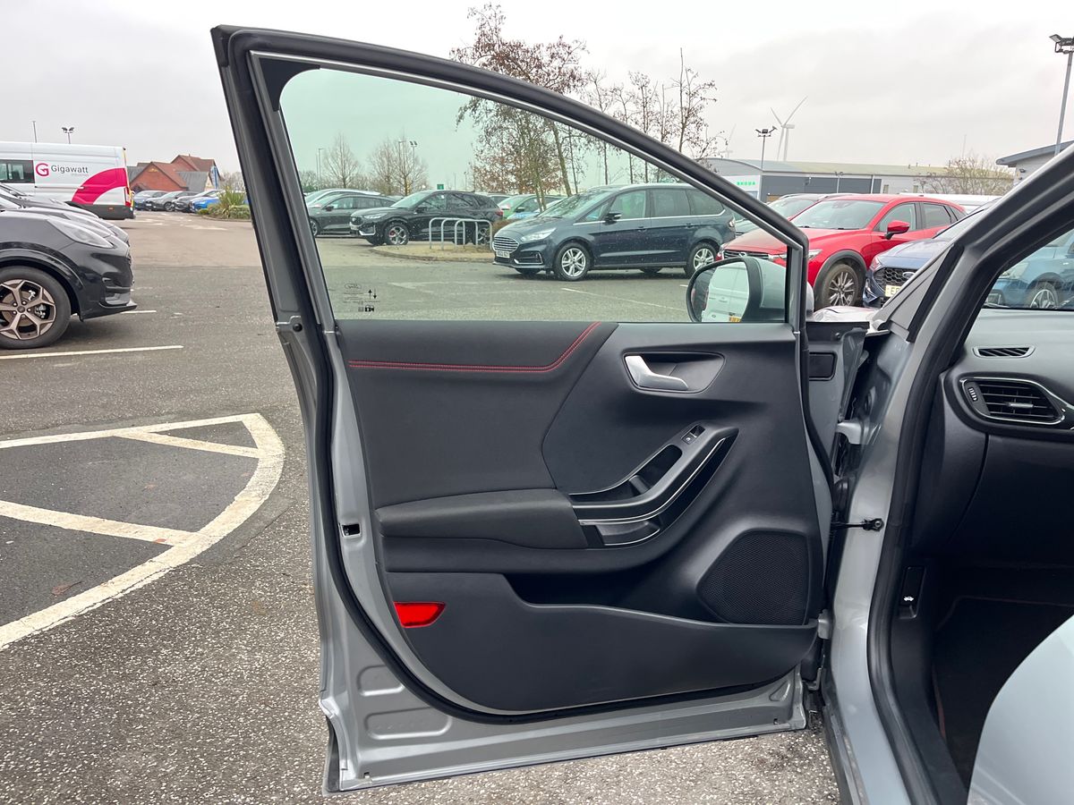 Used Ford Puma 2022 for sale - 77033799: Photo 32