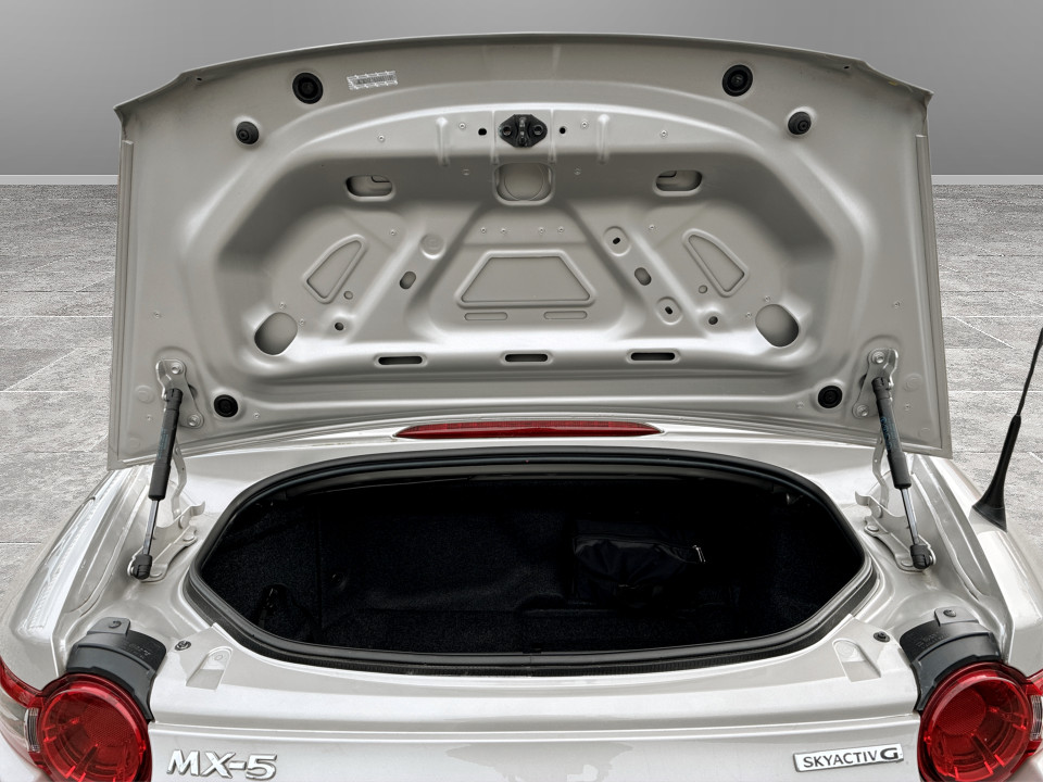 Used Mazda MX-5 2023 for sale - 77997887: Photo 12