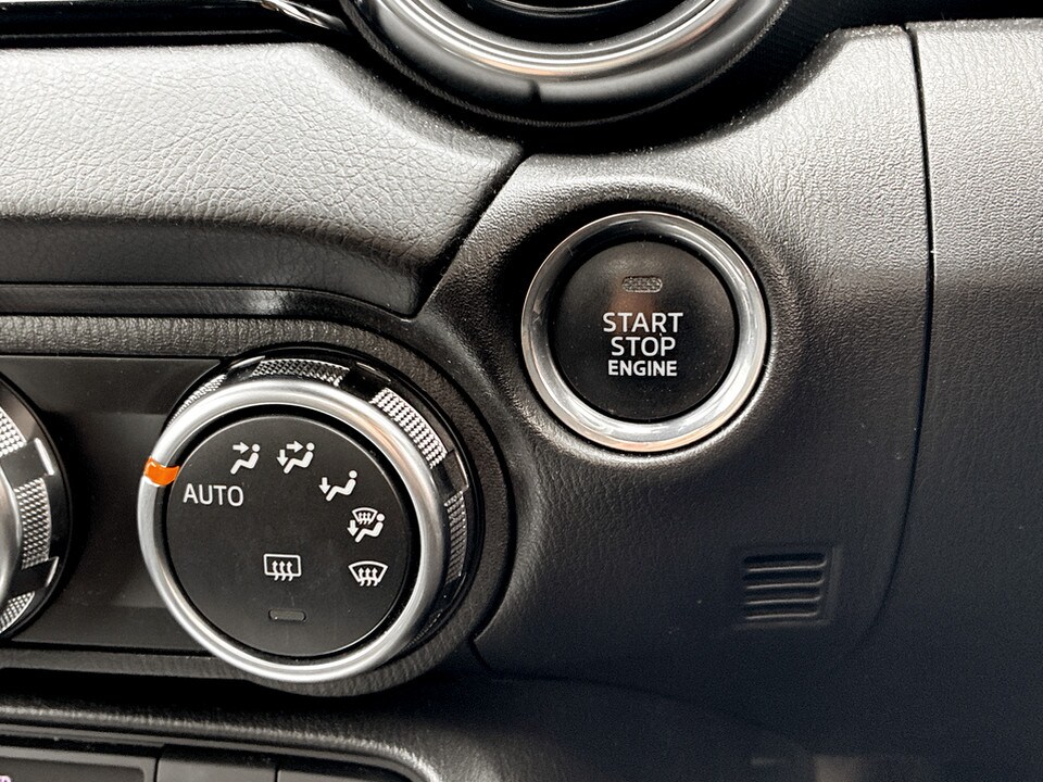 Used Mazda MX-5 2023 for sale - 77997887: Photo 38