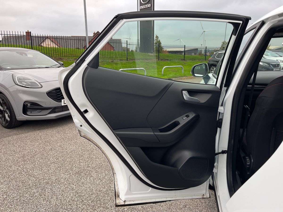 Used Ford Puma 2023 for sale - 76288060: Photo 30