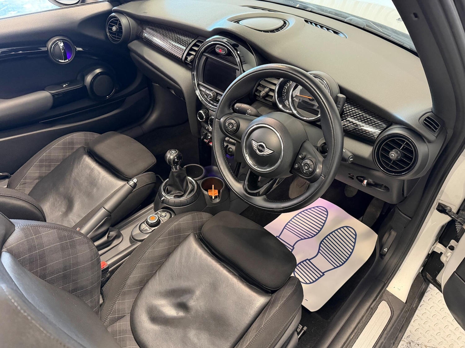 Used MINI Convertible 2016 for sale - 77081522: Photo 26